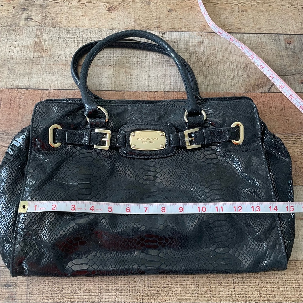 Michael Kors Snake Embossed Hamilton Handbag Black - Picture 12 of 13